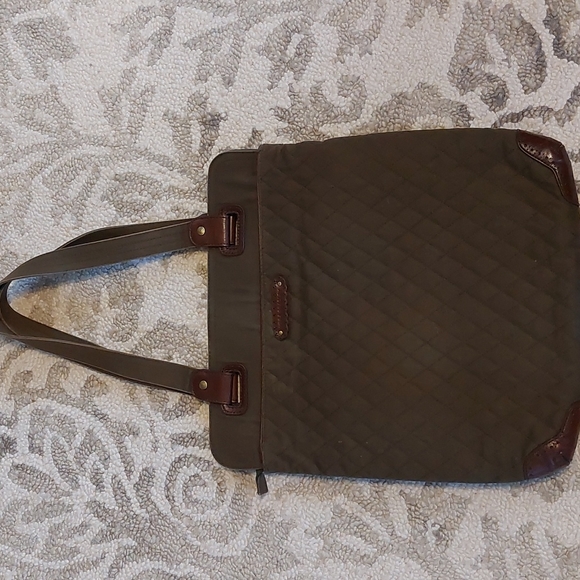 Vera Bradley Tote - Picture 9 of 17